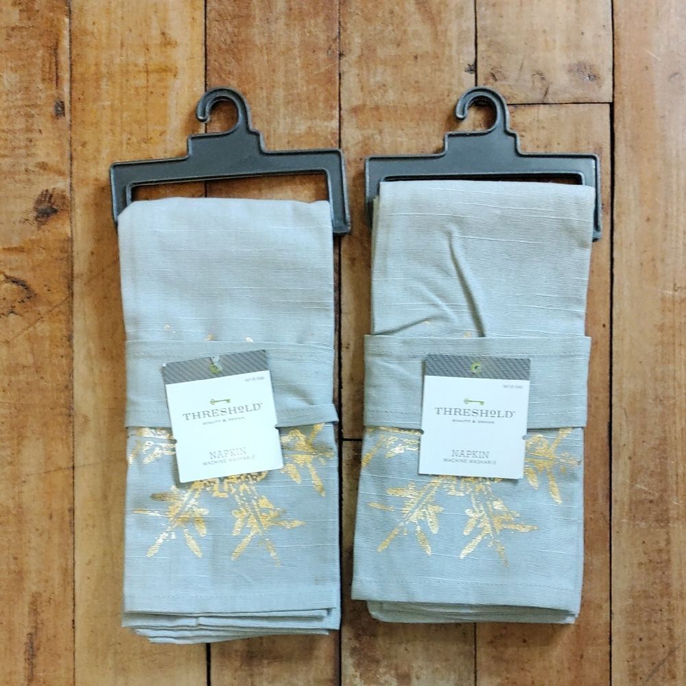 Threshold Gray Napkins with Gold Snowflake Design Christmas Holiday Cotton
